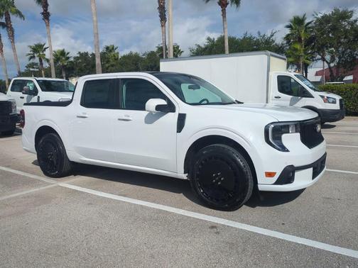 2025 Ford Maverick Lobo High