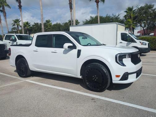 2025 Ford Maverick Lobo High