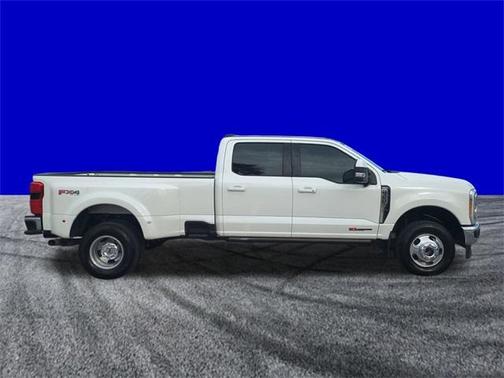2023 Ford F-350 Lariat Super Duty