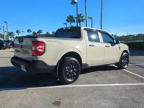 2025 Ford Maverick XL