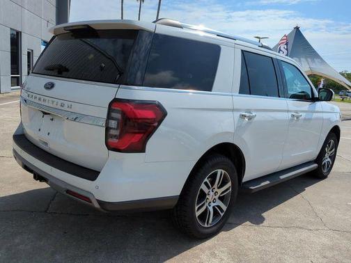 Oxford White 2024 Ford Expedition Limited