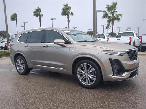 2023 Cadillac XT6 Premium Luxury FWD