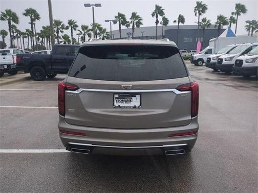 2023 Cadillac XT6 Premium Luxury FWD