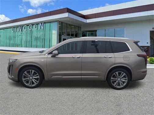 2023 Cadillac XT6 Premium Luxury FWD