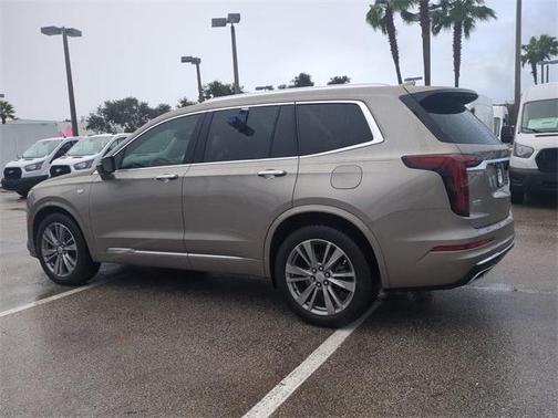 2023 Cadillac XT6 Premium Luxury FWD