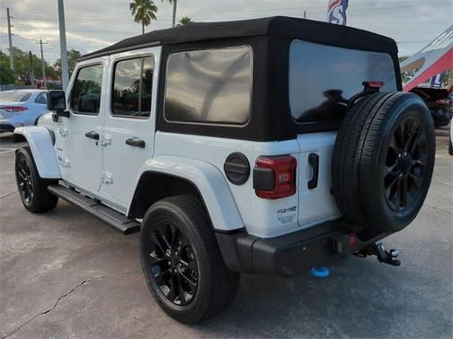 2022 Jeep Wrangler Unlimited 4xe Sahara