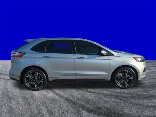 2021 Ford Edge ST