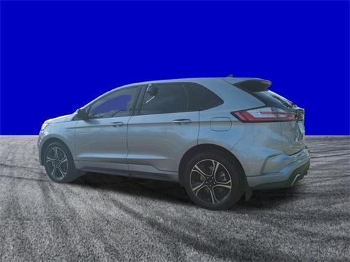 2021 Ford Edge ST