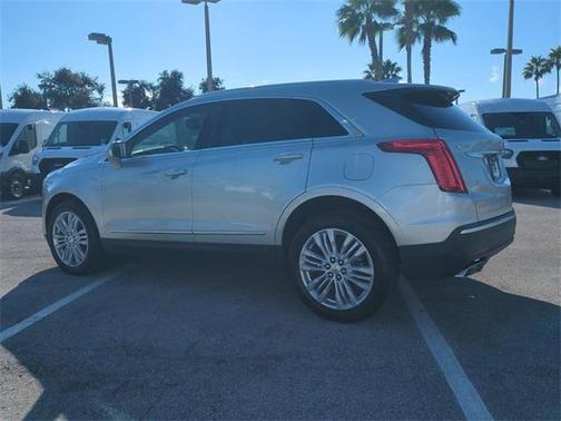 2017 Cadillac XT5 Premium Luxury