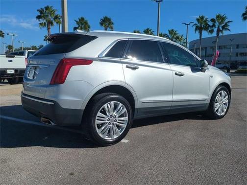 2017 Cadillac XT5 Premium Luxury