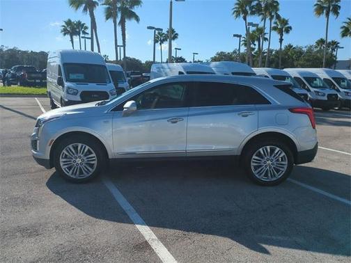 2017 Cadillac XT5 Premium Luxury