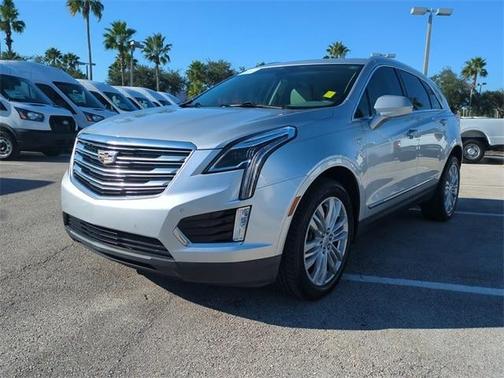 2017 Cadillac XT5 Premium Luxury