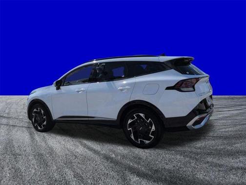 White Pearl 2025 Kia Sportage SX-Prestige
