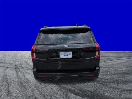 Black Metallic 2026 Ford Expedition Max Platinum
