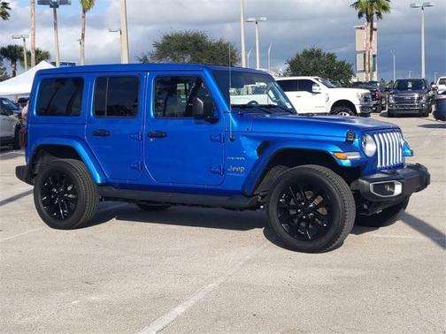 Photo 2 of 28 of 2021 Jeep Wrangler Unlimited 4xe Sahara