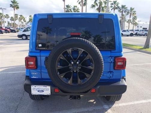 Photo 5 of 28 of 2021 Jeep Wrangler Unlimited 4xe Sahara