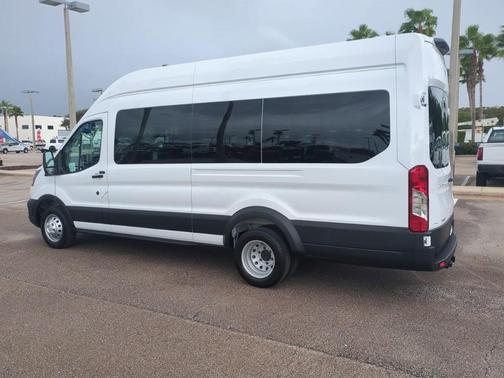 2025 Ford Transit-350