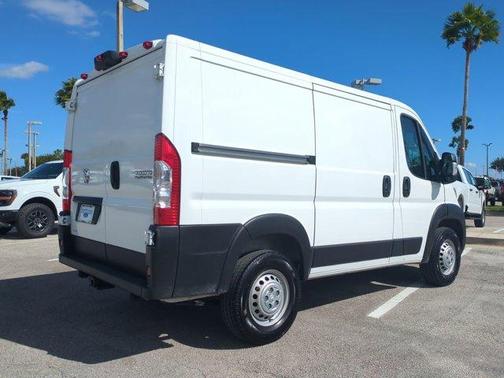 2025 RAM ProMaster 1500 Low Roof