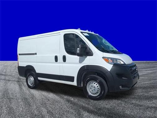 2025 RAM ProMaster 1500 Low Roof