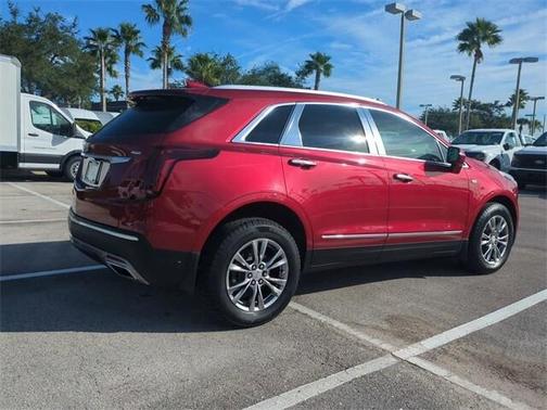 2021 Cadillac XT5 Premium Luxury