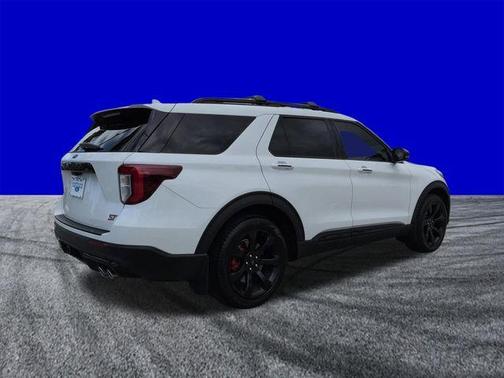 White Metallic 2023 Ford Explorer ST