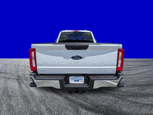 2025 Ford F-250 