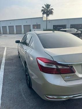 Tan 2017 Honda Accord EX-L