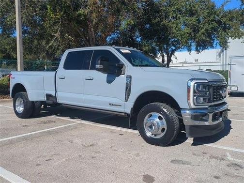 2024 Ford F-350 Lariat Super Duty