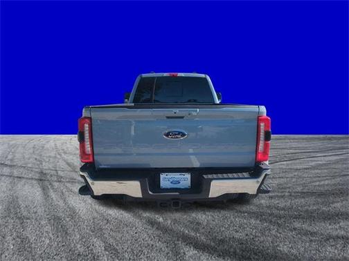 2024 Ford F-350 Lariat Super Duty