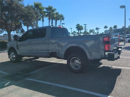 2024 Ford F-350 Lariat Super Duty