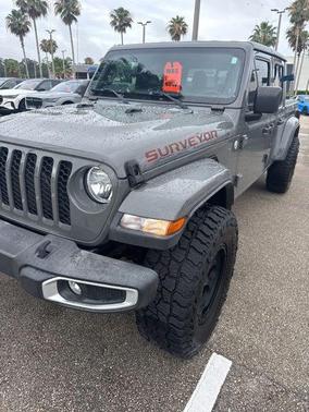 Sting Gray Clearcoat 2021 Jeep Gladiator Sport