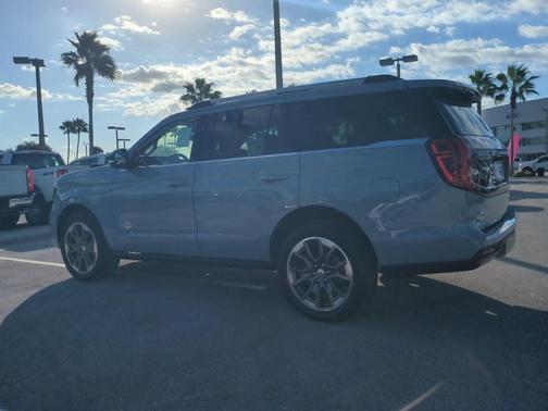2025 Ford Expedition King Ranch
