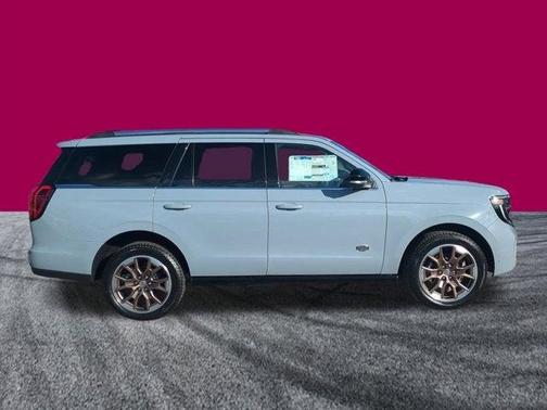 2025 Ford Expedition King Ranch