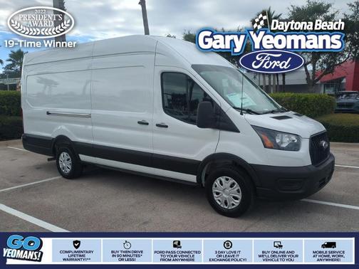 2025 Ford Transit-250 Base