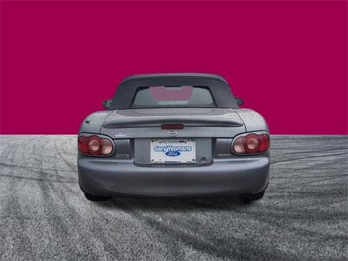 2003 Mazda MX-5 Miata Shinsen