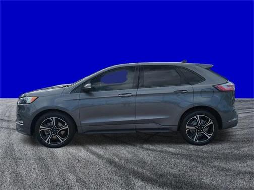 2022 Ford Edge ST