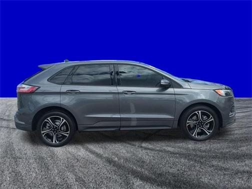 2022 Ford Edge ST