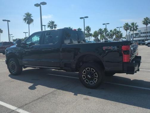 2025 Ford F-350
