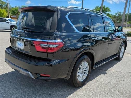 2022 Nissan Armada SV