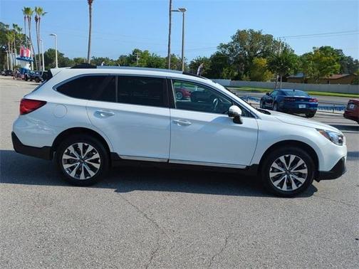 2019 Subaru Outback 2.5i Touring