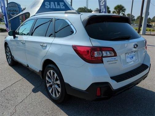 2019 Subaru Outback 2.5i Touring