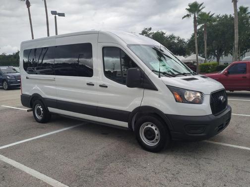 2025 Ford Transit-350