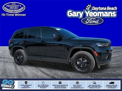 2024 Jeep Grand Cherokee Laredo
