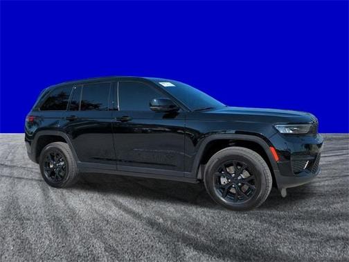 2024 Jeep Grand Cherokee Laredo