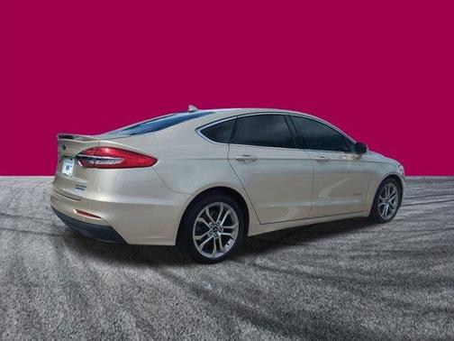 2019 Ford Fusion Hybrid Titanium