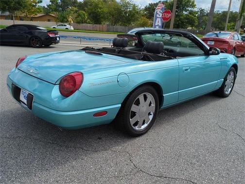 2002 Ford Thunderbird 