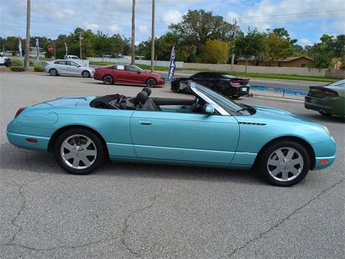 2002 Ford Thunderbird 