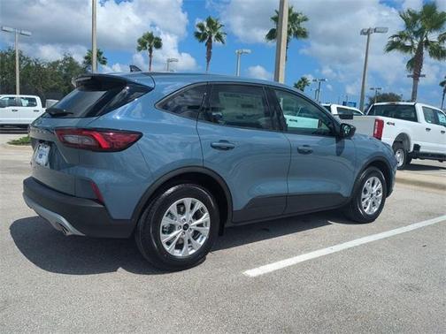 2026 Ford Escape SE