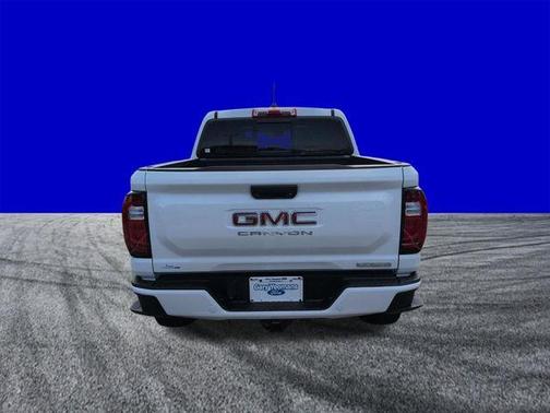 Summit White 2023 GMC Canyon Elevation