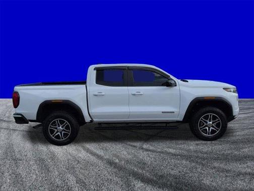 Summit White 2023 GMC Canyon Elevation